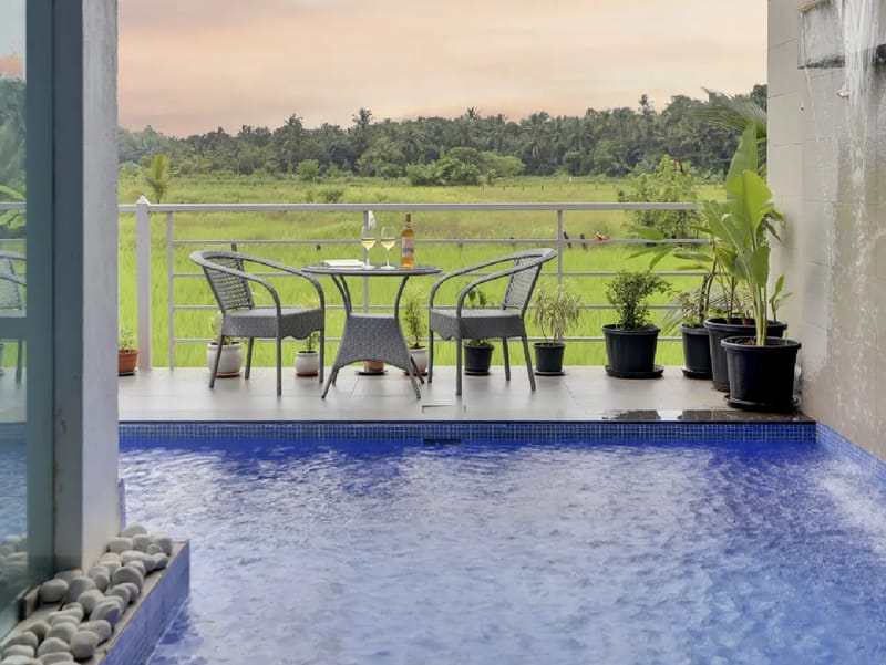 Risaia | 4-BHK | Pvt Pool & Bar | Patio Area – photo 2