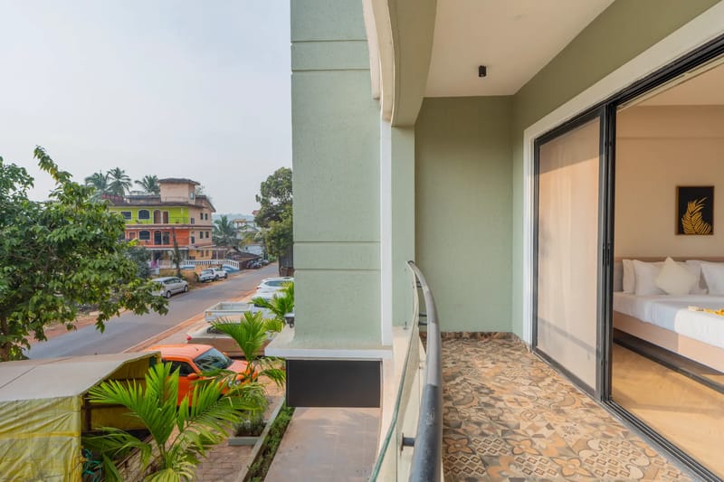 Kamerios Regalia | Elegant Pet-friendly 2-BHK Apartment With Rooftop Pool & Lift – photo 1