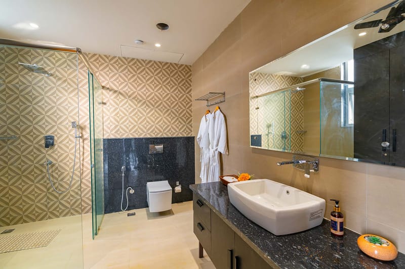 Le Blanc Escape w/ Outdoor Pool – photo 18