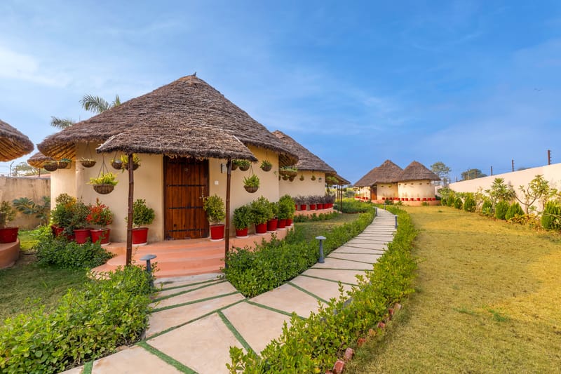 Forest Mud Villas | One Rustic Mud House with Shared Pool, Gazebo and Garden | 30 mins from Haridwar – photo 3