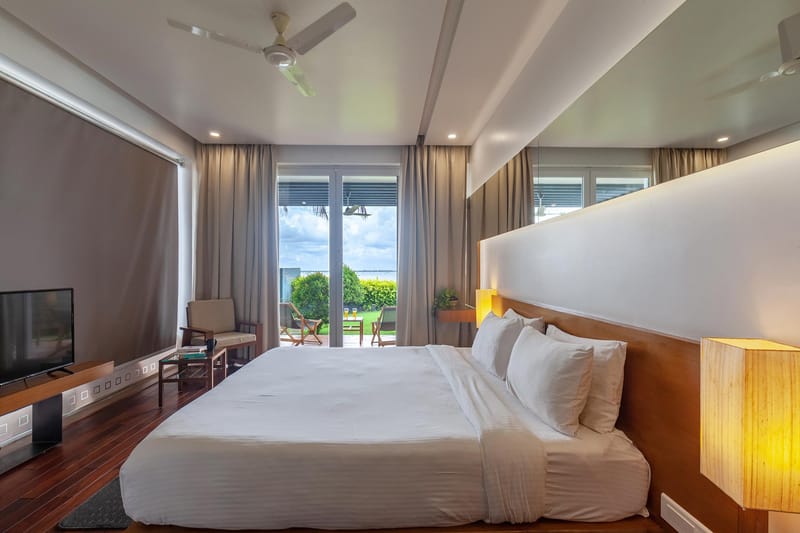 3 Rooms @ The Rain – photo 15