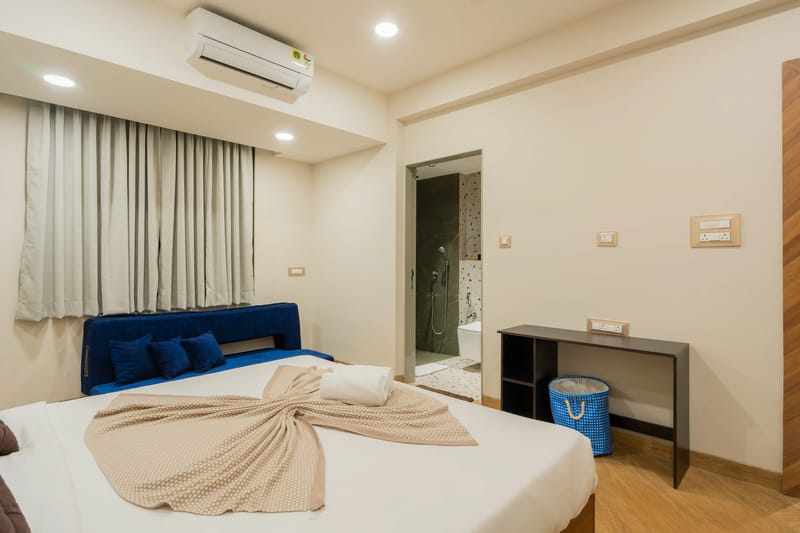 Kamerios Verano | 1-BHK | Common Rooftop Pool | Lift  – photo 24