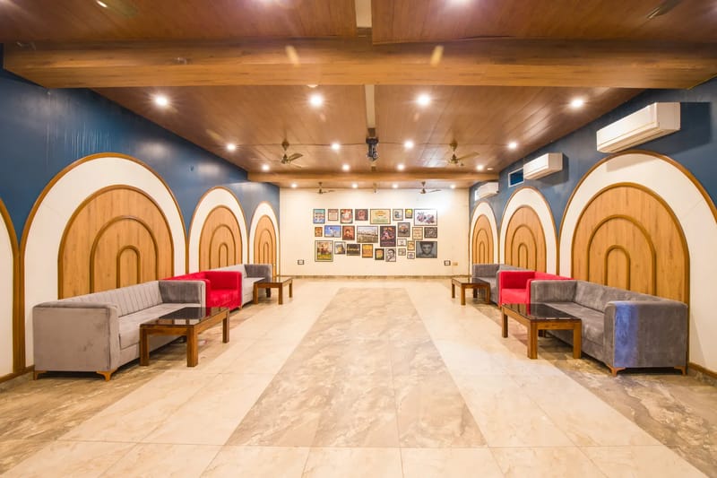 Oakwood Cottages | 4-BHK | Pvt Pool | Party Hall – photo 11