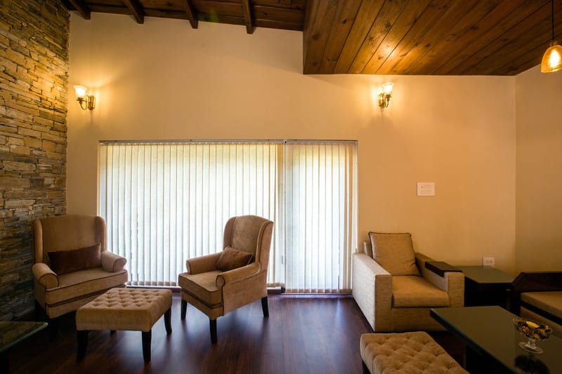 GlenBrook Estate Olive | Hillside 1 Cottage with Shared Gazebo, Restro & Lounge Area Near Waterfall – photo 25