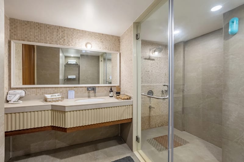 Liora | Exquisite 4-BHK Retreat With Pvt Pool, Garden & Gaming Room – photo 38