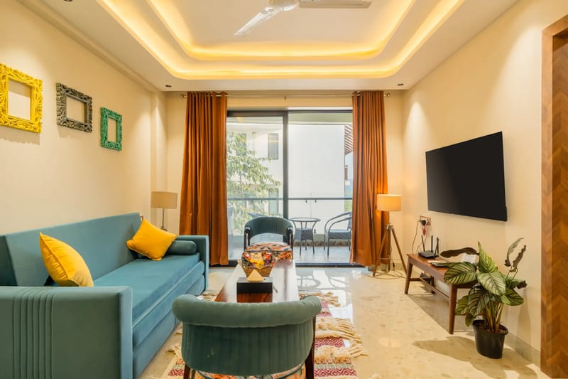 Kamerios Skye | 1-BHK | Jacuzzi | Balcony | Rooftop Pool | Lift  – photo 12