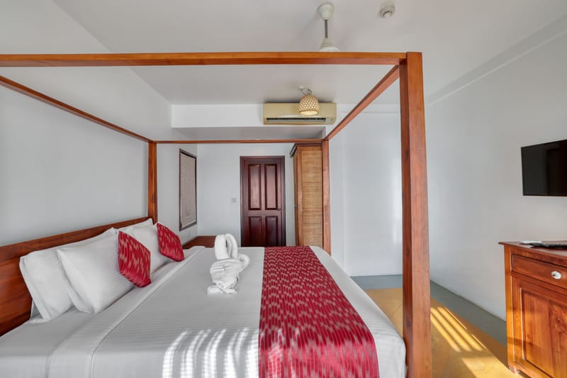 Paloma Back Water Resort | Tranquil Suite by the Backwaters with Shared Pool, Banquet, Spa & Restaurant – photo 18