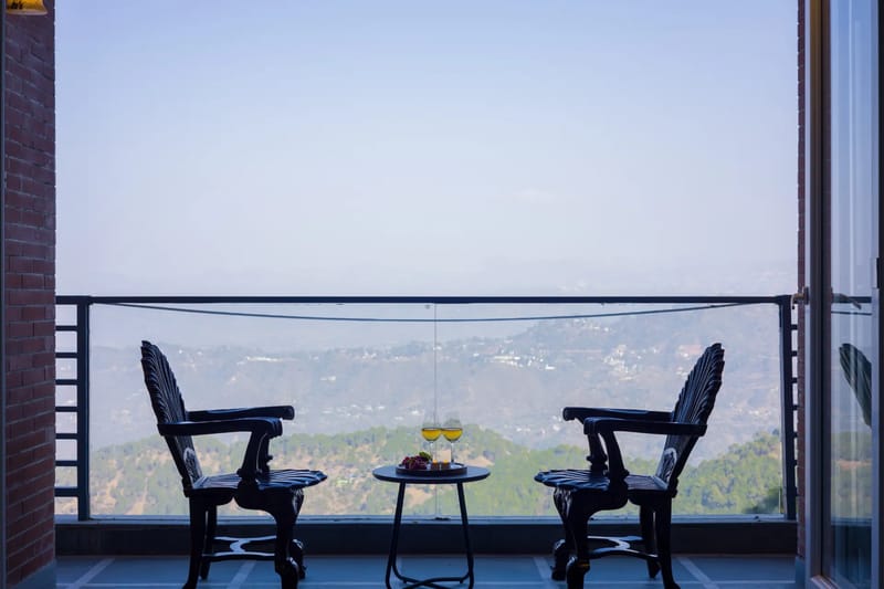 Skyline Ridge | Elegant 3-BHK Apt With Scenic Views – photo 11