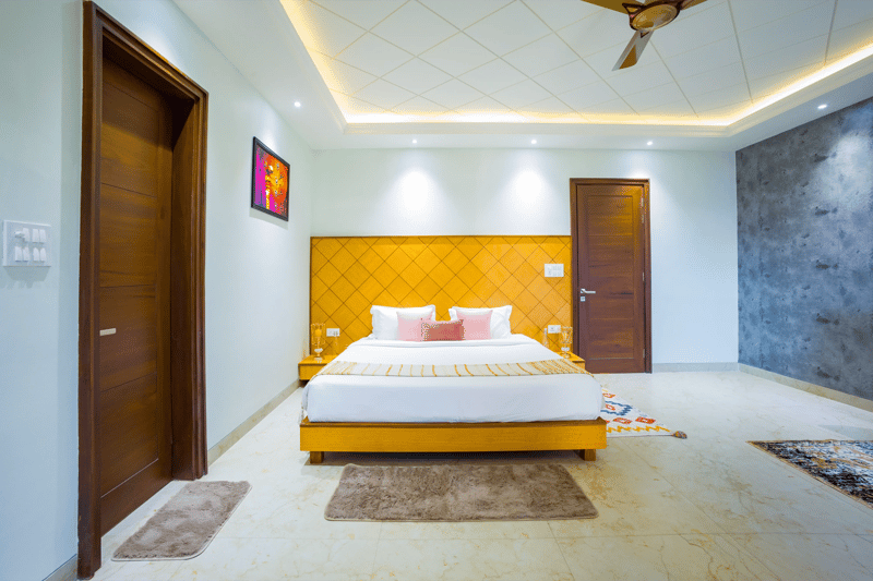 BYDM The Sky Heaven | Charming Pet-friendly 4-BHK Penthouse 15 Min from Triveni Ghat With Balcony, Bar & Lift – photo 19