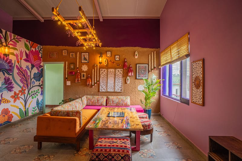 Adrushya | Cosy 1-Room Stay with Hill Views, Karaoke Lounge & Restaurant – photo 19
