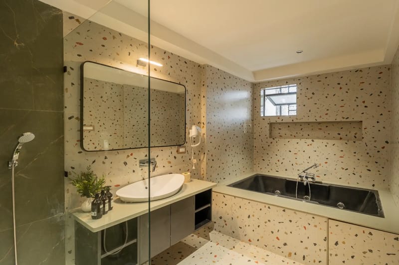 Kamerios Regalia | Elegant Pet-friendly 2-BHK Apartment With Rooftop Pool & Lift – photo 37