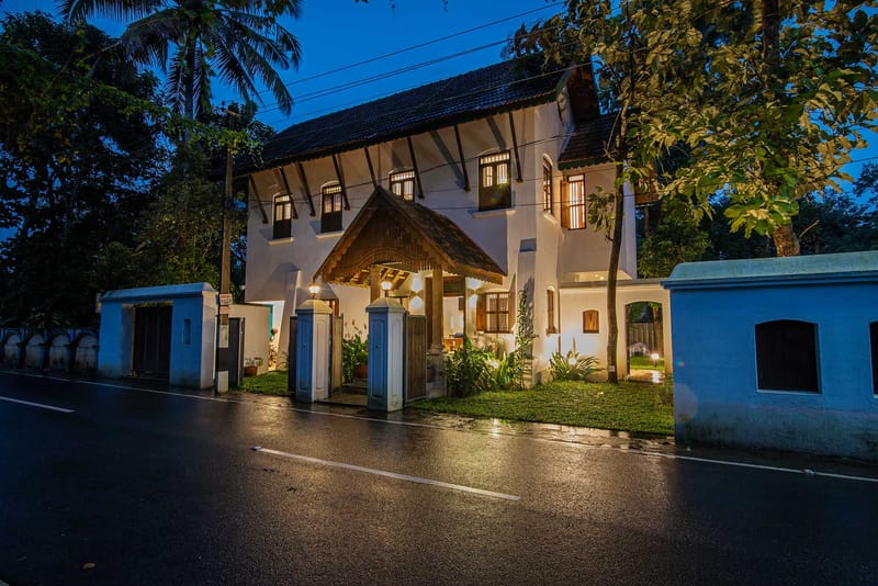 Standard Room @ Shalom Villa – photo 11