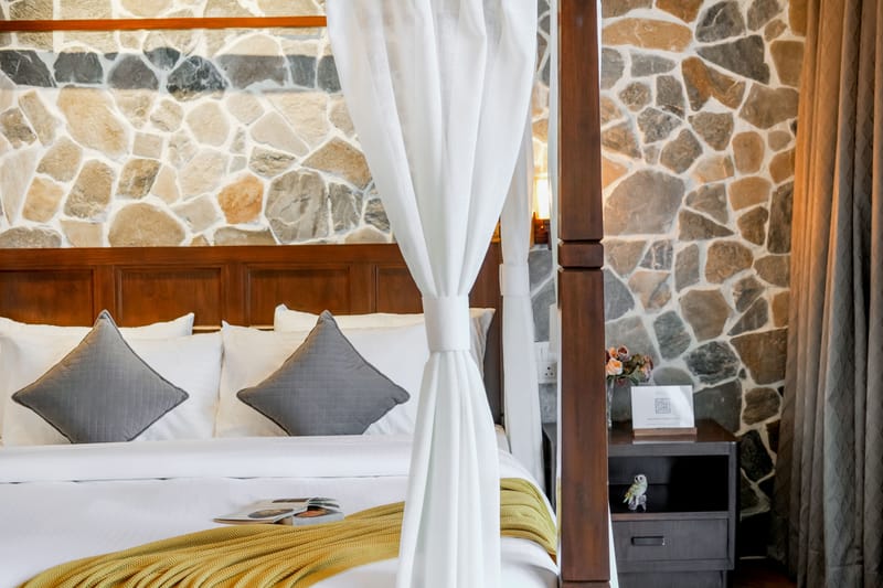 Himalayan Escape Serenica Cottage | 1 Hillside with Bathtub, Kitchenette, Shared Garden, Terrace & Views – photo 32