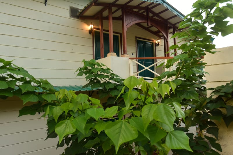 GlenBrook Estate | Hillside 1-BHK Suite & 1 Cottage with Gazebo, Restro & Lounge Area Near Waterfall – photo 15