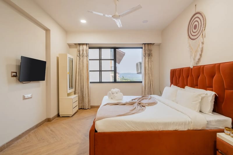Kamerios Skye | 1-BHK | Jacuzzi | Balcony | Rooftop Pool | Lift  – photo 24