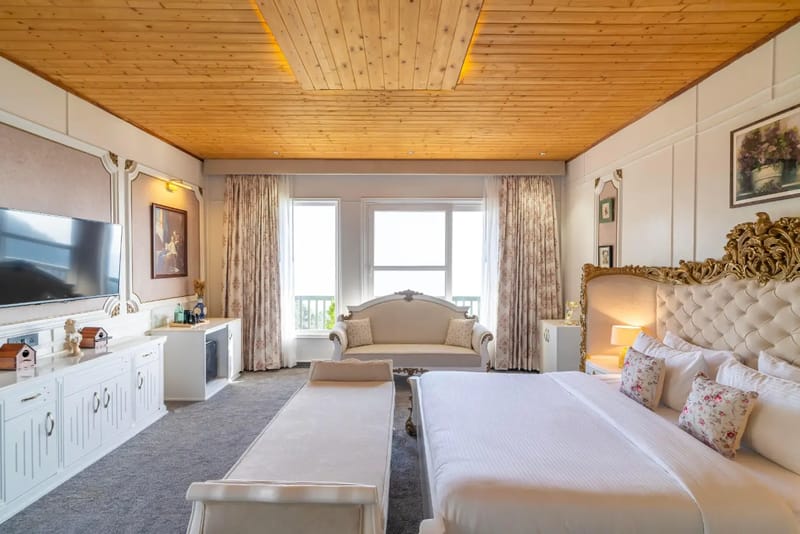 The English Country House | Victorian Suite 2 – photo 16
