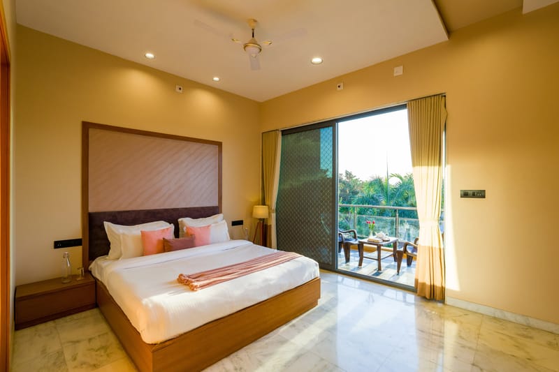 Jeevan Tara Villa | 3-BHK Pet-friendly Retreat: Private Pool, Garden & Scenic Views – photo 14