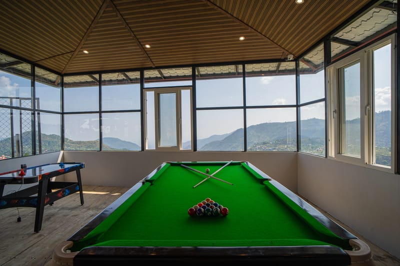 Echo By The Lakes | Lake-View Pet-friendly 2-Bedroom Retreat With Common Garden & Game Zone – photo 8