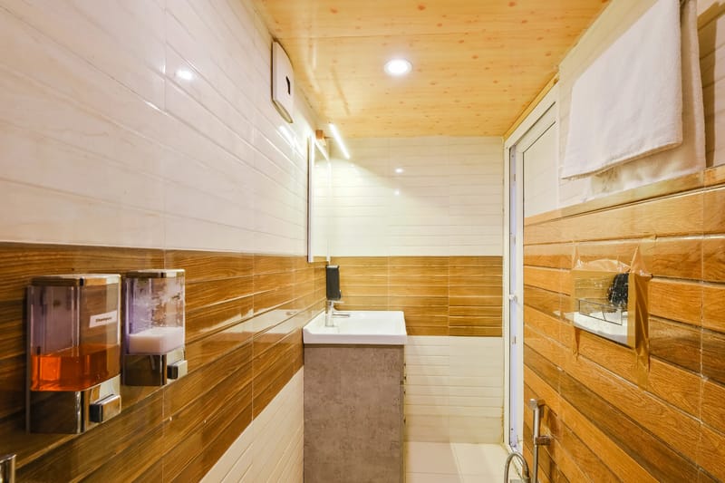 Wooden Chalet Two – photo 27