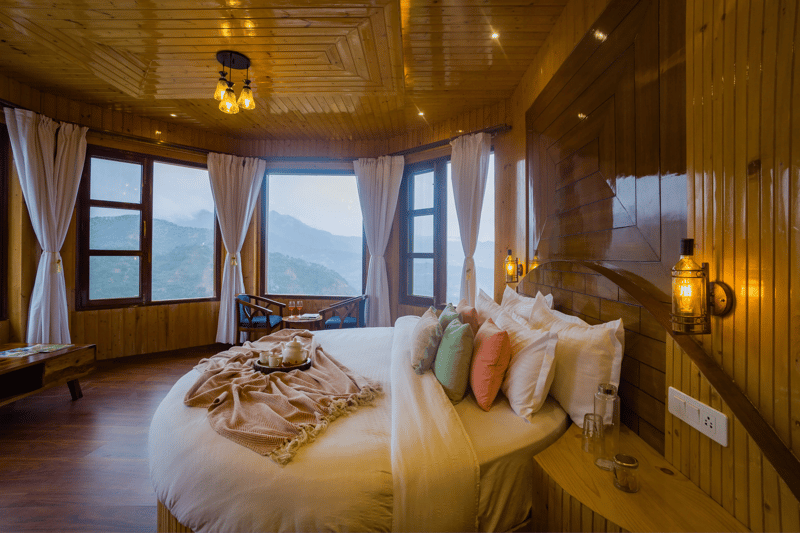 Pine Shadow Flamingo | Pet-friendly Hilltop Suite With Panoramic Views & Restaurant – photo 10