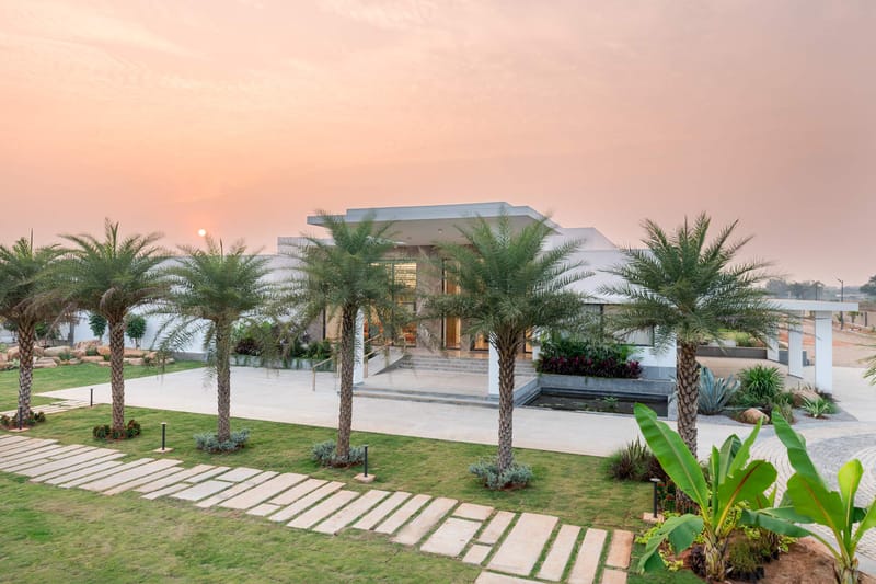 AJ House – photo 1
