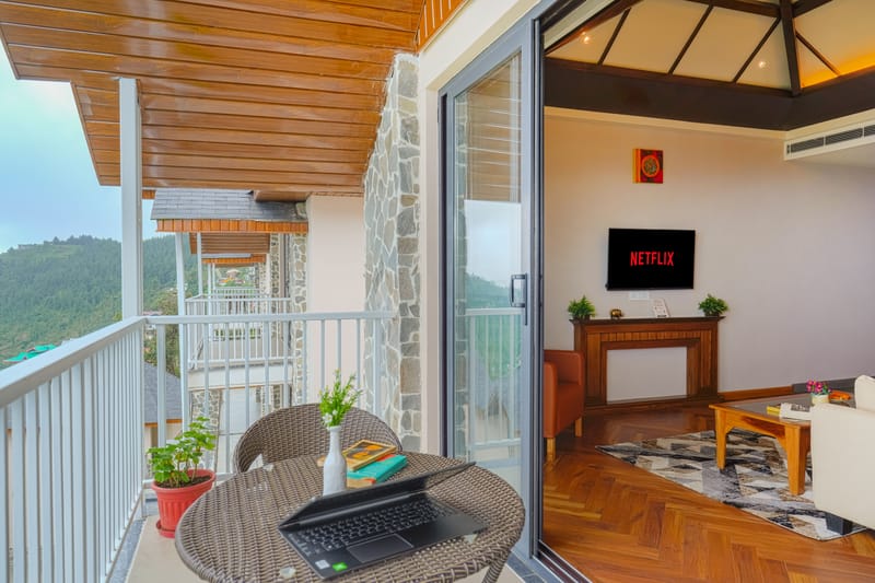 Himalayan Escape Serenica Cottage | 1 Hillside with Bathtub, Kitchenette, Shared Garden, Terrace & Views – photo 22