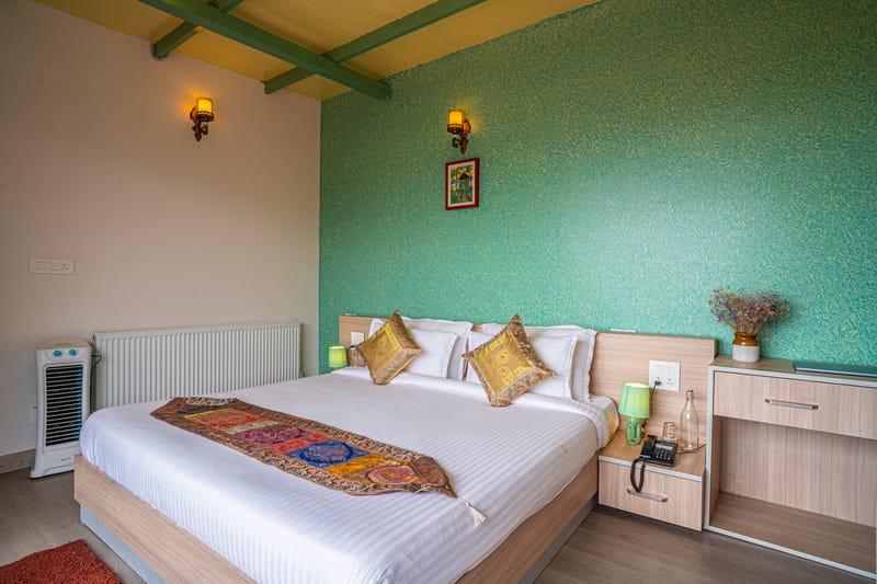 Adrushya | Stunning 1-BHK Retreat with Hill Views, Karaoke Room & Restaurant  – photo 10