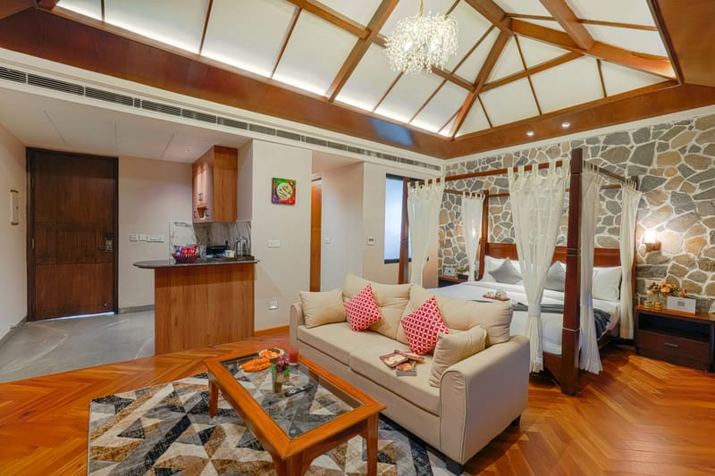 Himalayan Escape Calmara Cottage | 1 Hillside with Bathtub, Kitchenette, Shared Garden, Terrace & Views – photo 31