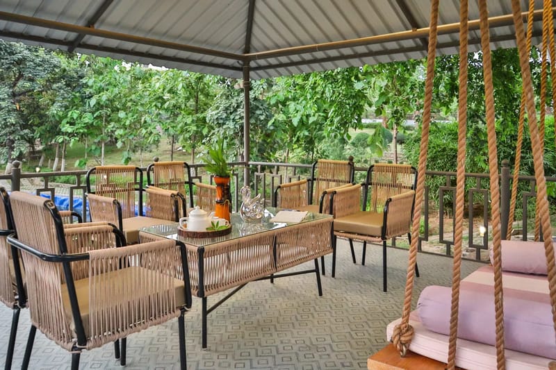 Kaimalgarh Farmstay | Pet–friendly 5-BHK Retreat With Pond, Private Pool, Gazebo & Garden – photo 16