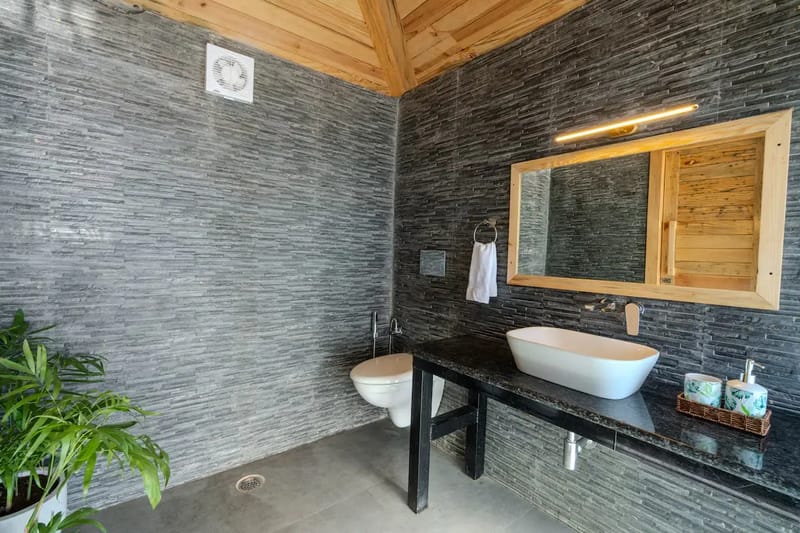 Top Tibba -Hilltop Stone Chalet 1 – photo 23