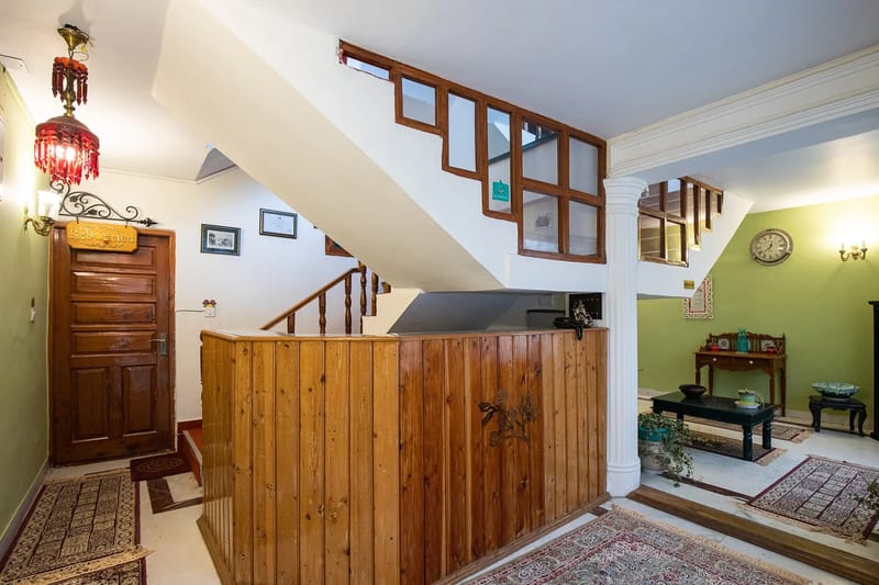 Meridian Oaks Estate | Lounge Areas | Outdoor Area With Hill Views – photo 13