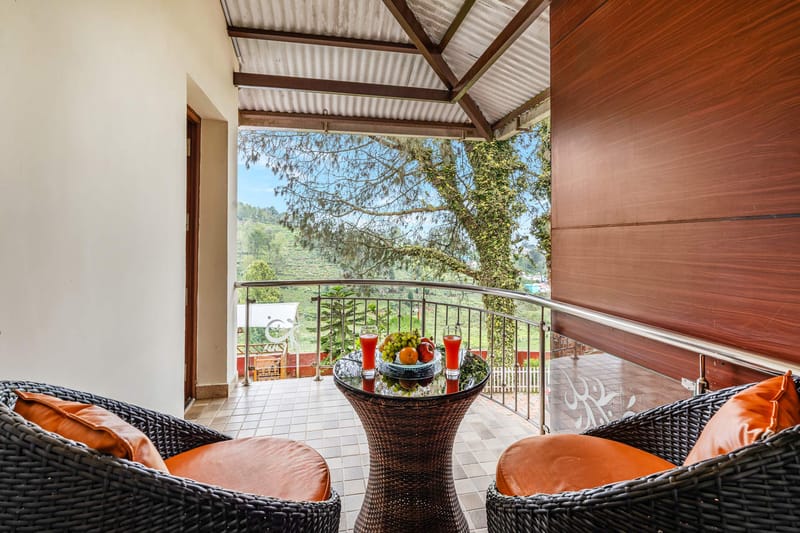 Luxury Room w/ Balcony @ Lakshmi Retreat - Kotagiri – photo 10