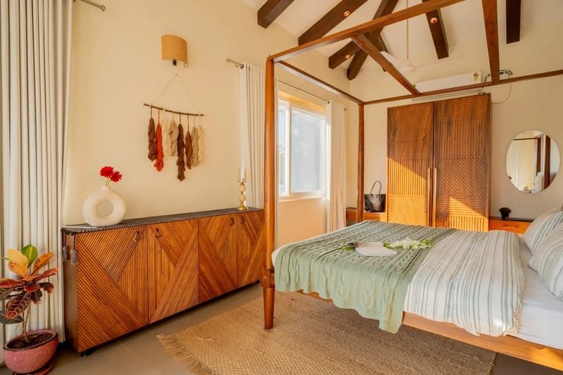 Villa Aarna | Tropical 3-BHK Villa Near Ozran Beach With Private Pool & Lounge Area – photo 35
