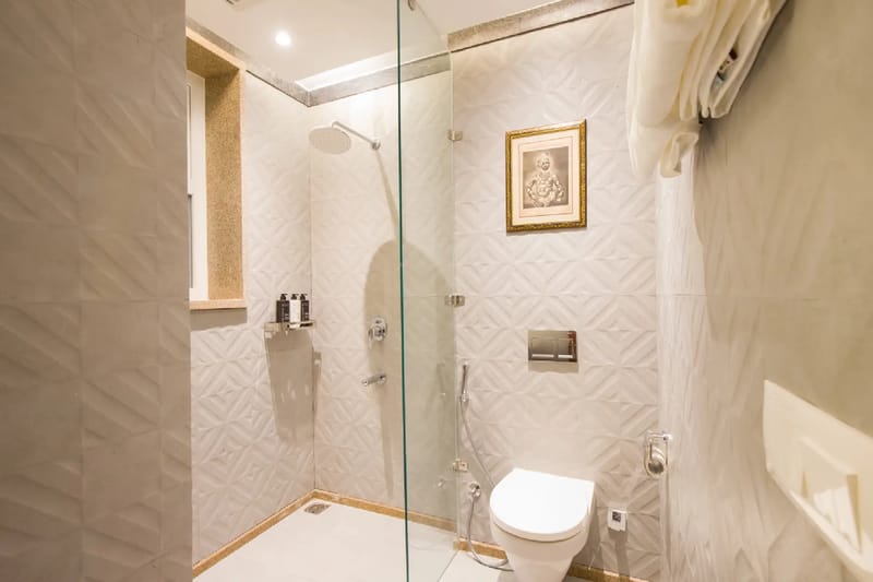 Skyline Brook | Cosy 2-BHK Apt With Scenic Views – photo 24
