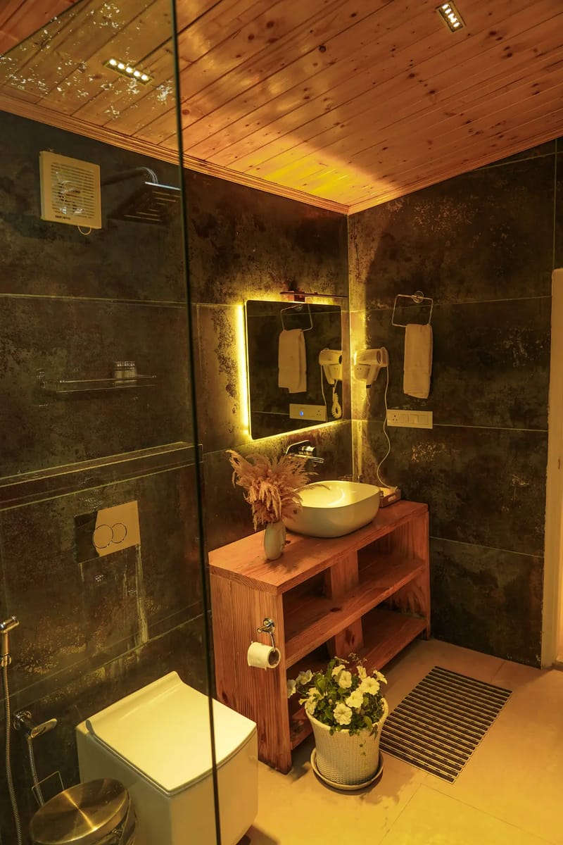 Glamorous Presidential Suite – photo 30
