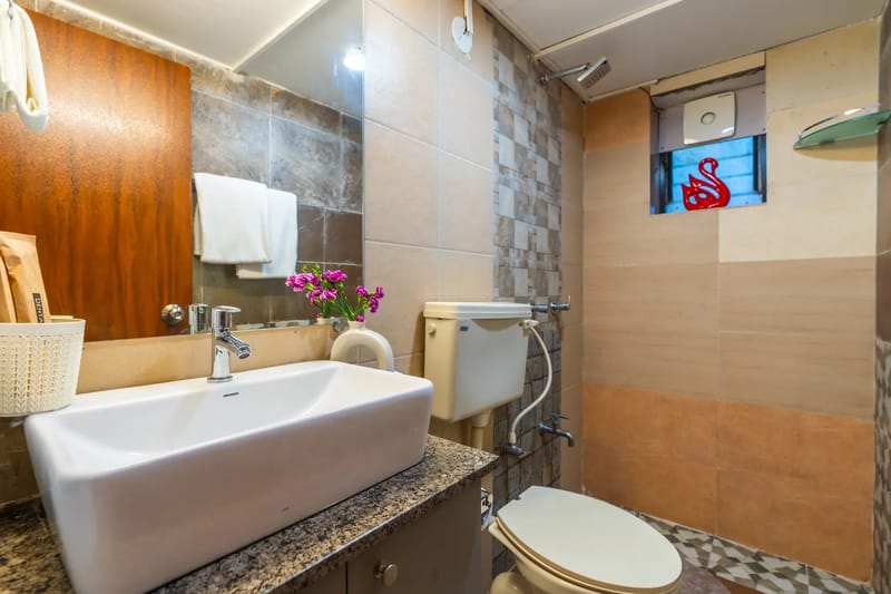 Nyx’s Haven | 7-BHK | Pvt Pool | Outdoor Sitting Area – photo 30