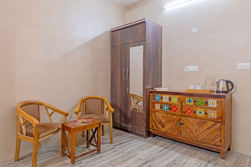 Vyasa Resorts | 2-BHK Duplex Cottage With Lounge Area, Balcony & Picturesque Hill Views| 5 mins From Mussorie Lake – photo 14
