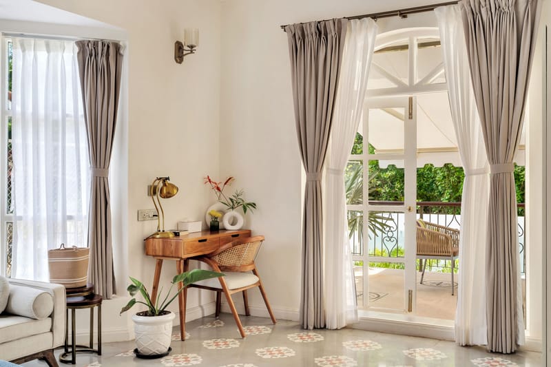 The White Palms – photo 8