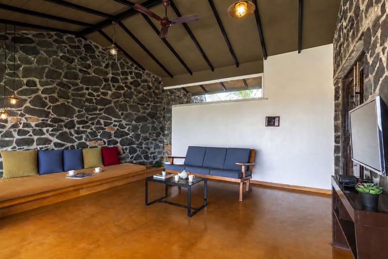 The Stone House in Beze – photo 13