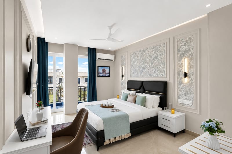 Kalyan Mansion Primrose | Elegant Room W/ Private Balcony, Shared Outdoor Space, Lift & Scenic Views – photo 8