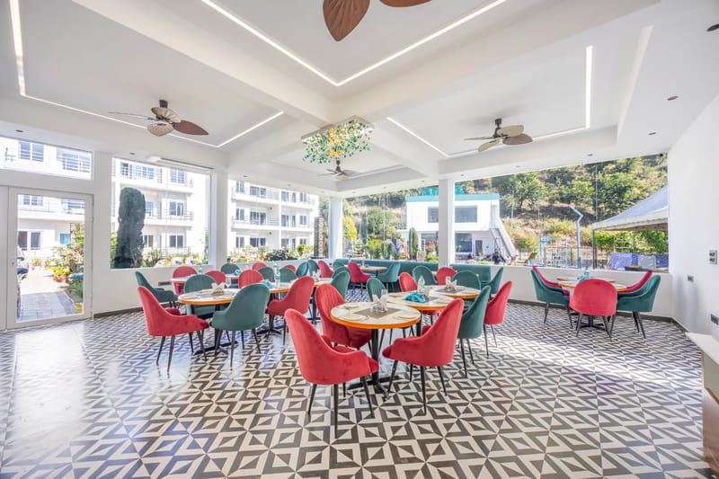 Kingdom Heartz |  Cosy Pet-friendly Studio Apartment With Balcony, Common Pool, Common Garden & Restaurant – photo 27