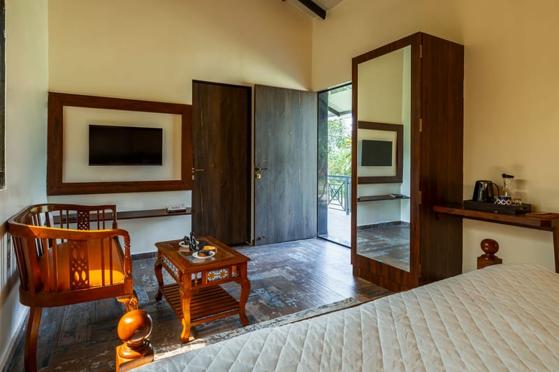 Garden Suite Room w/ Bathtub @ Ever Falls – photo 8