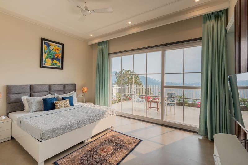 3 BHK Executive Room @ IRIS – photo 14
