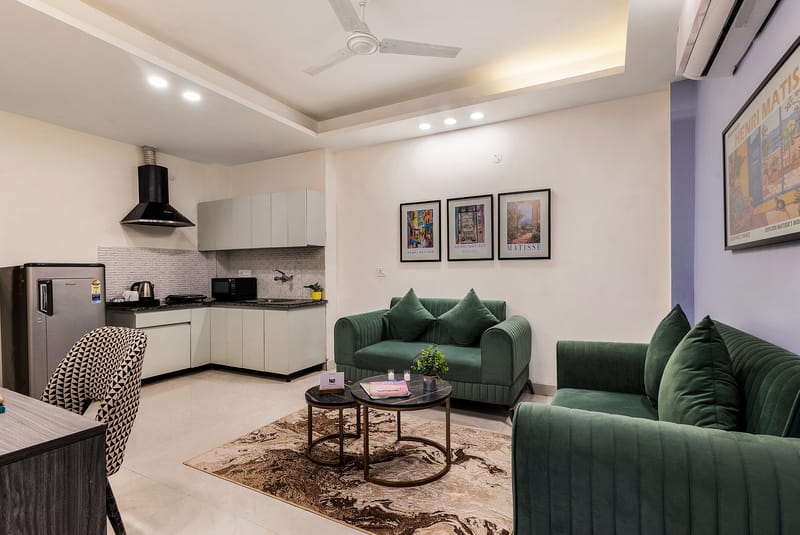 Liv Regalia Serviced Apartments | 1-BHK With Balcony with Restaurant, Lift, Gym & Conference Room | 1 km from Millennium City Centre – photo 10