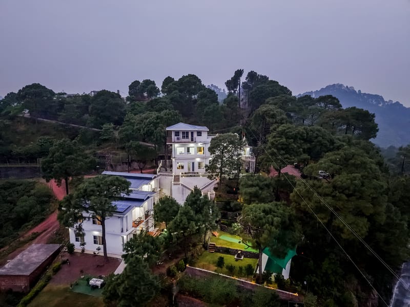 Stars and WindSongs | 1 Suite with Summer Pool, Private Balcony, Garden, Games, Restro & Hill Views – photo 46