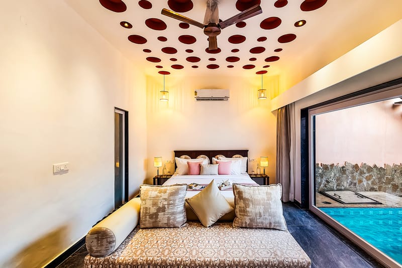 Kimaya Azora | Luxe Suite with Private Plunge Pool, Shared Pool, Restaurant, and Garden in Boutique Resort – photo 12