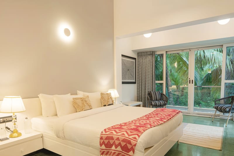 Casa Del Mar | Elegant 4-BHK Villa with Pool, Bars, TV Lounge, Gazebo & Terraces – photo 43