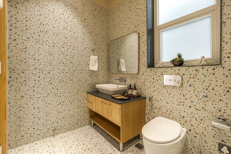 Bask and Blessings Mist | Pet-Friendly Suite With Private Scenic Balcony, Shared Jacuzzi, Spa, Garden & Gazebo – photo 12