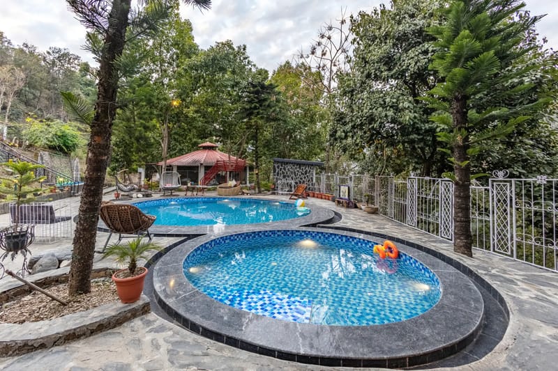 Zephyr Sierra | 2-BHK Hillside Villa With Common Pool, Gym & Restro – photo 6