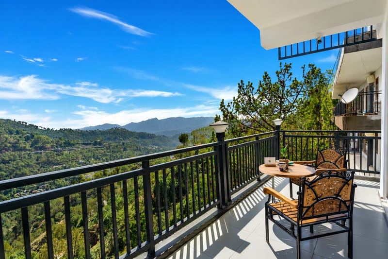 Mist & Manor Maple | Pet-friendly 6-BHK Apartment with Shared Game Zone, Outdoor Seating Areas & 360 Panoramic Views – photo 25
